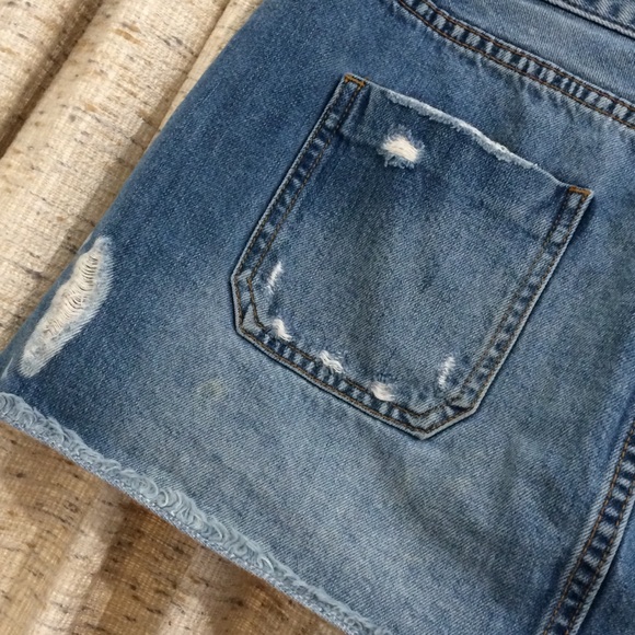 ONE X One Teaspoon Le Cat Distressed Denim Mini Skirt - Picture 9 of 11